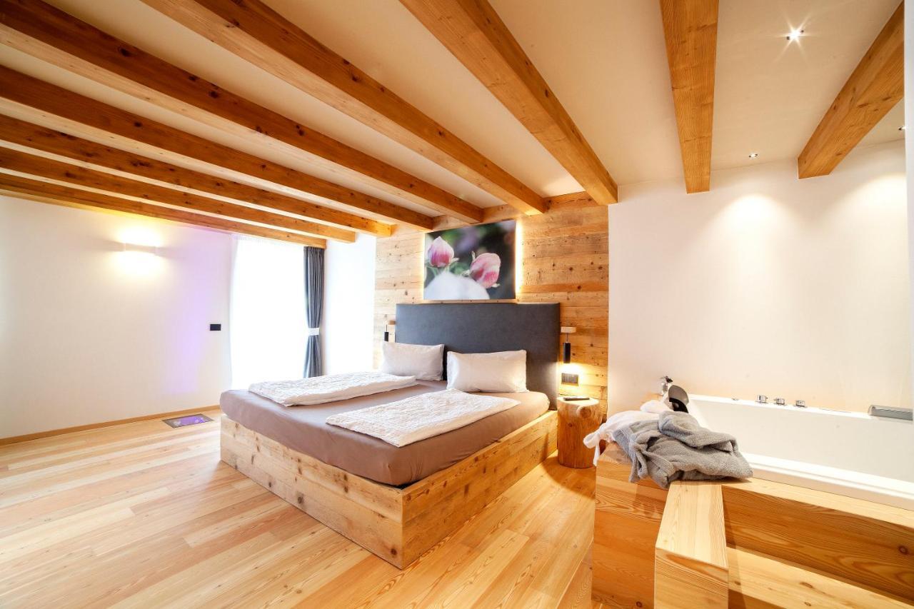 B&B Fiordimelo Cavalese Buitenkant foto